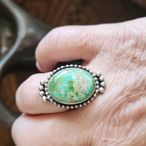 Beautiful Native American Navajo Handmade Sonoran Mountain Turquoise Ring 💙💍💚 - Picture 7 of 11